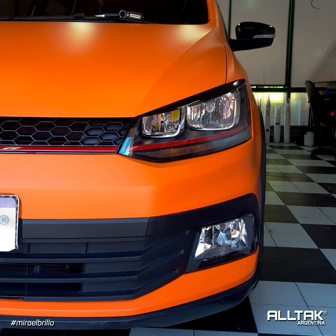 Vinilo Satin Orange #18S36